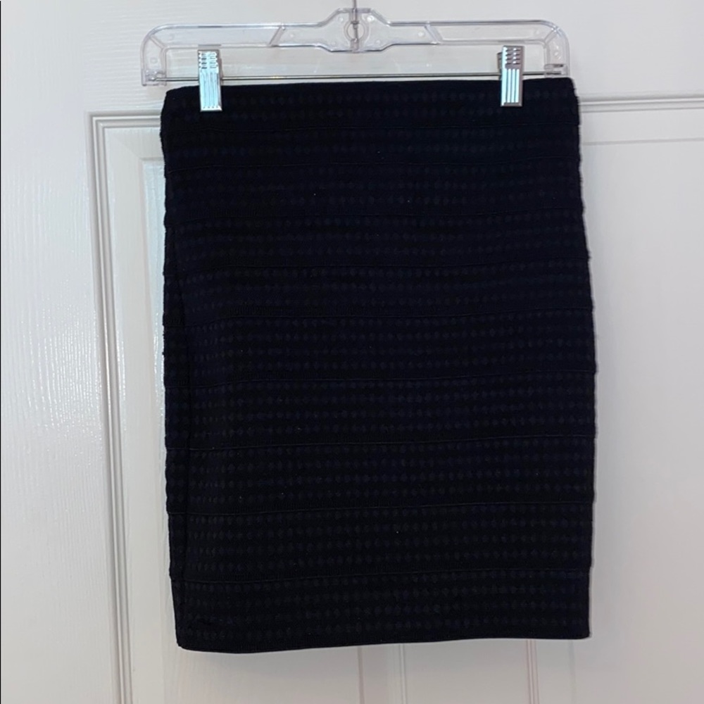 Black Zara pencil skirt